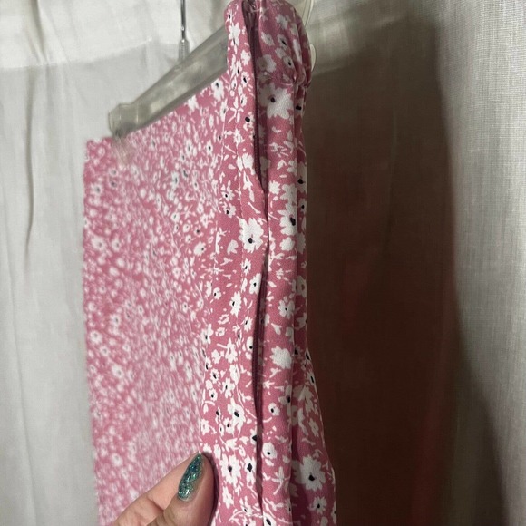 ModCloth Women's Pink & White Floral Straight Skirt With Front Slit Size M - Picture 7 of 11